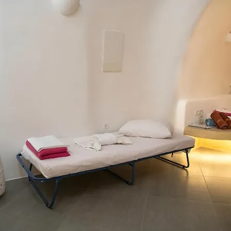 Luxe Efis Sea View 4 & 4 Prive Jacuzzi Imerovigli (Santorini)