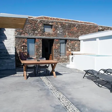 Luxe Efis Sea View 4 & 4 Prive Jacuzzi Imerovigli (Santorini)